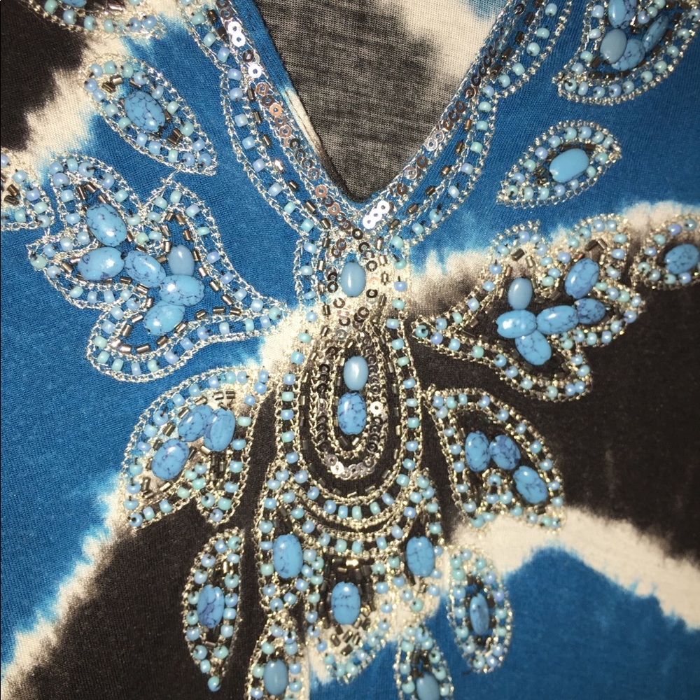 Shirt - Picture 4 of 4